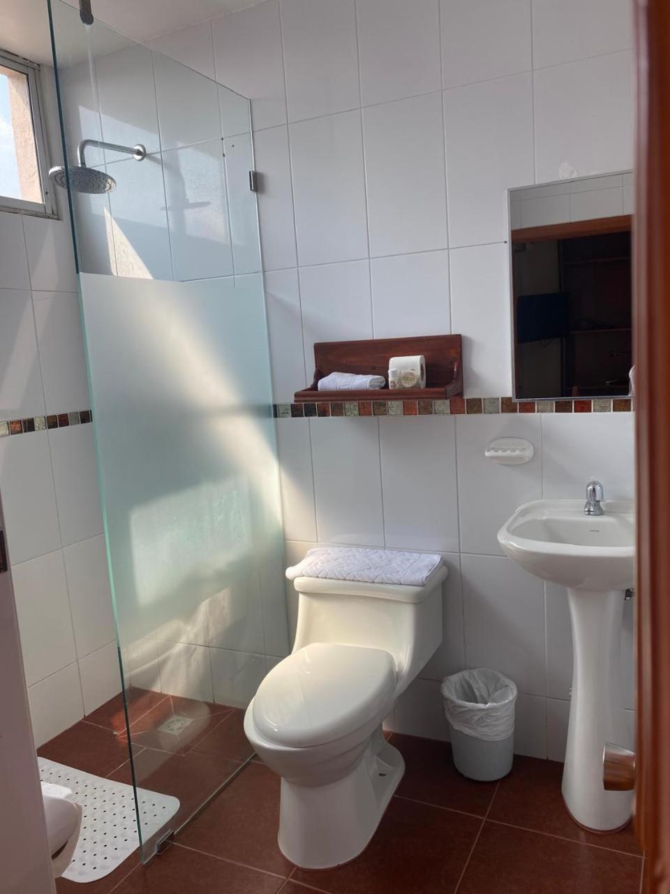 Grand Hotel Americano Machala Buitenkant foto