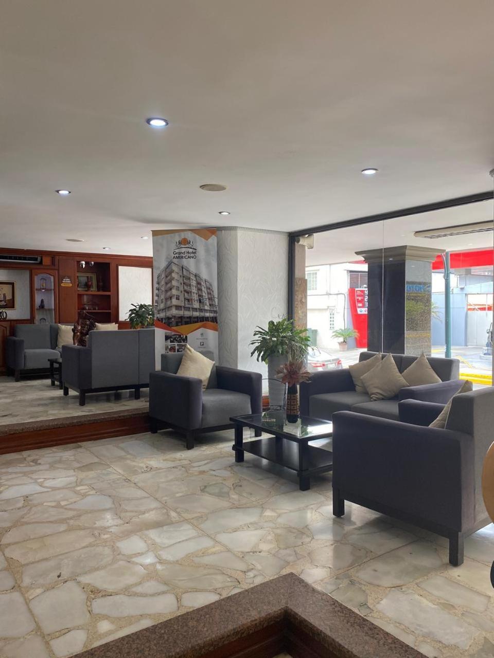 Grand Hotel Americano Machala Buitenkant foto