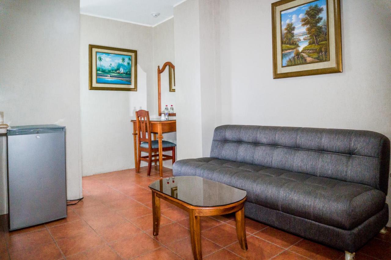 Grand Hotel Americano Machala Buitenkant foto